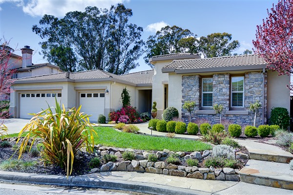 2555 Shadetree Circle Hiddenbrooke Vallejo Ca 94590 Hiddenbrooke Real Estate And Homes For Sale