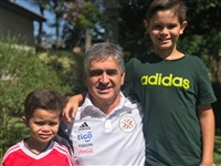 Vovô Robson Centurião com os netos João Pedro Dutra Centurião e Antonio Dutra Centuriao