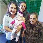 Sabrina Nunes penteado,  Cecília Nunes Penteado, Salete Nunes e bisa Benta da Rosa