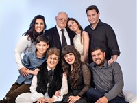 Vó Nair Dornelles De Oliveira e Vô José Martins de Oliveira (falecido) com os netos  Fernando, Clarissa, Fernanda, Diego, Felipe e Ana Carolina