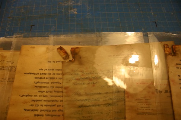 Conservation Tip 03: Removing blood from paper documents