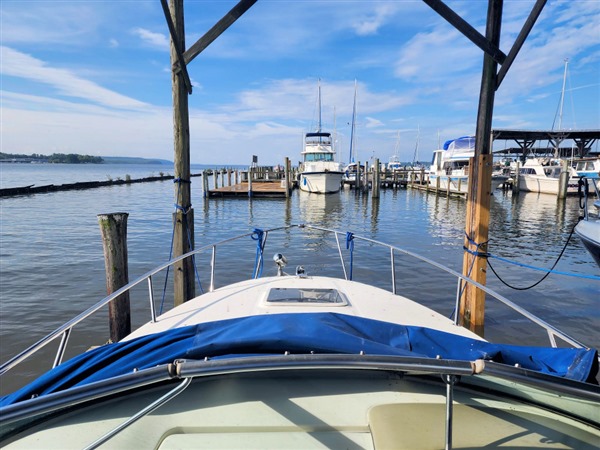28'01999searay007