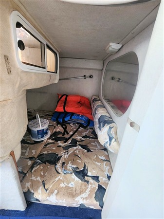 28'01999searay013