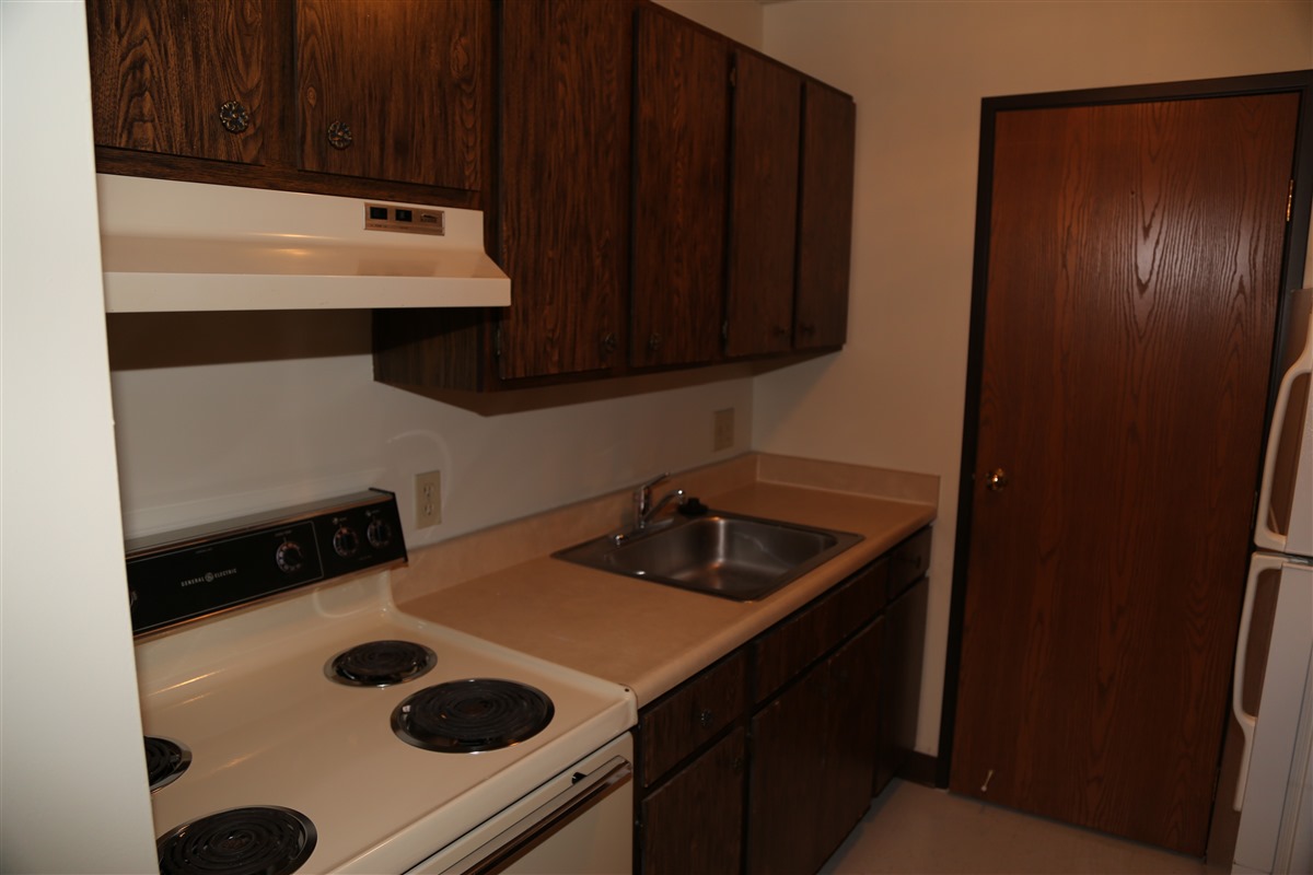 Cambridge Arms Cincinnati Ohio Low Housing HUD Section 8