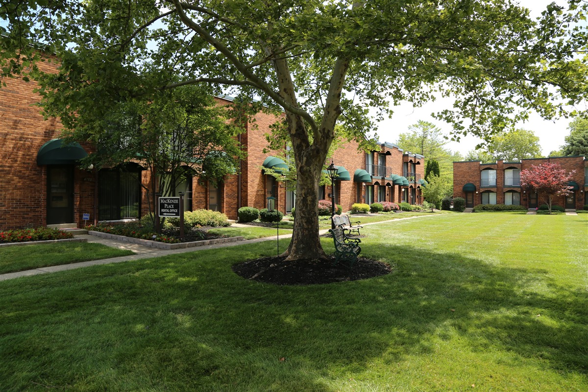 Mackenzie Place Apartments Ohio State OSU Upper Arlington