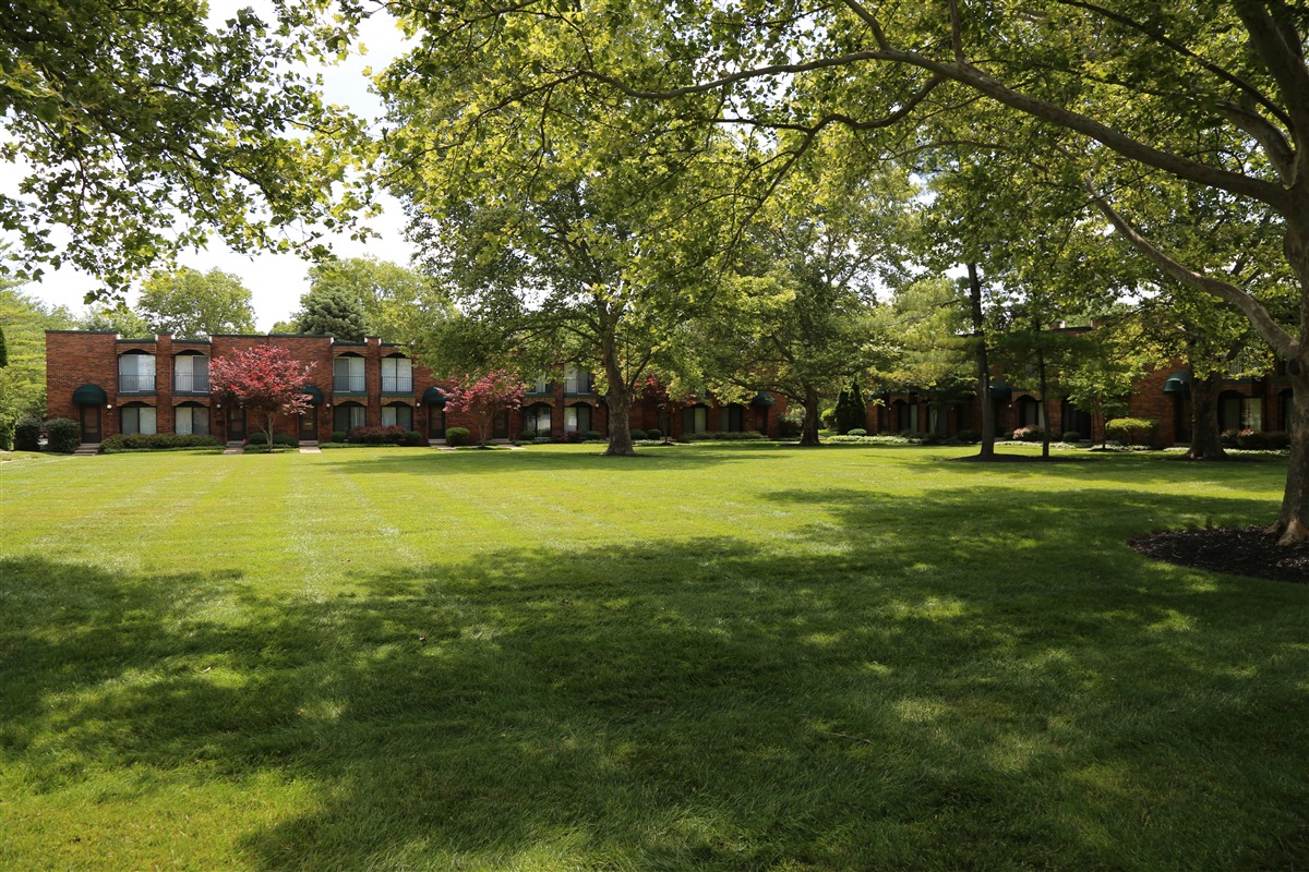 Mackenzie Place Apartments Ohio State OSU Upper Arlington