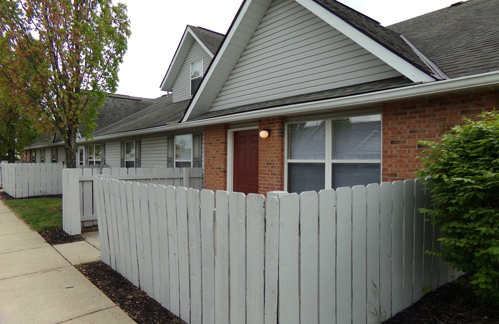 Streetsboro Village Square Akron Cleveland Ohio Apartments