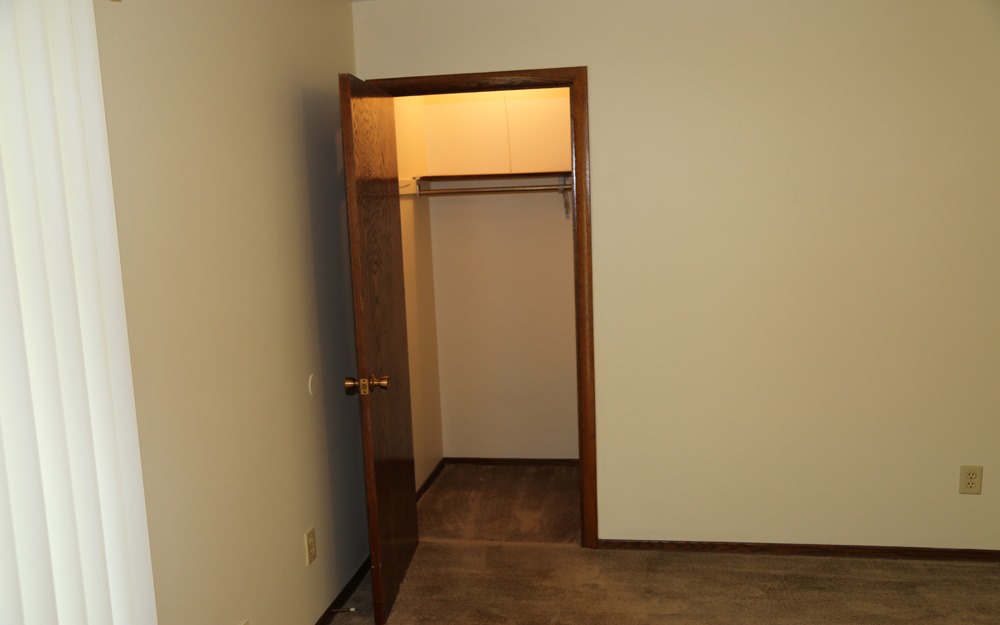 Mackenzie Place Apartments Ohio State OSU Upper Arlington