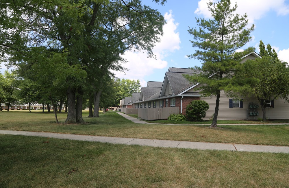 Findlay Village Square Apartments in Findlay Ohio