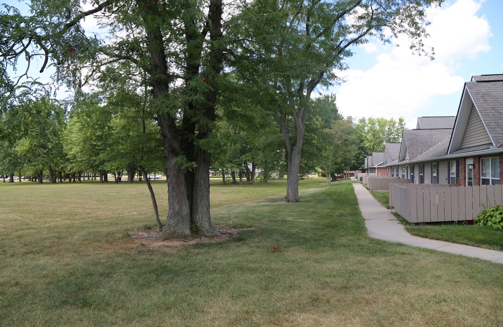 Findlay Village Square Apartments in Findlay Ohio