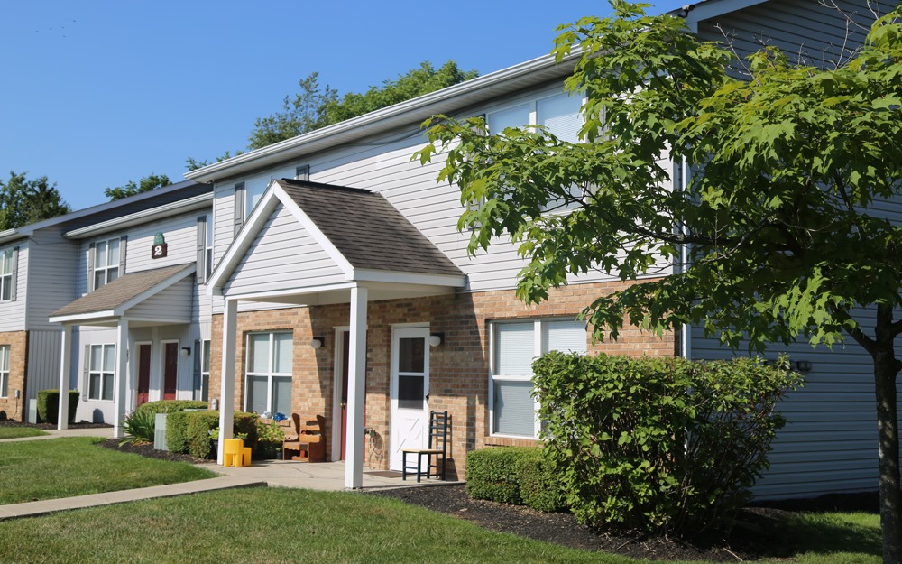 Whispering Pines Bellefontaine Ohio Apartment