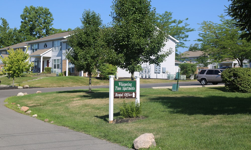 Whispering Pines Bellefontaine Ohio Apartment