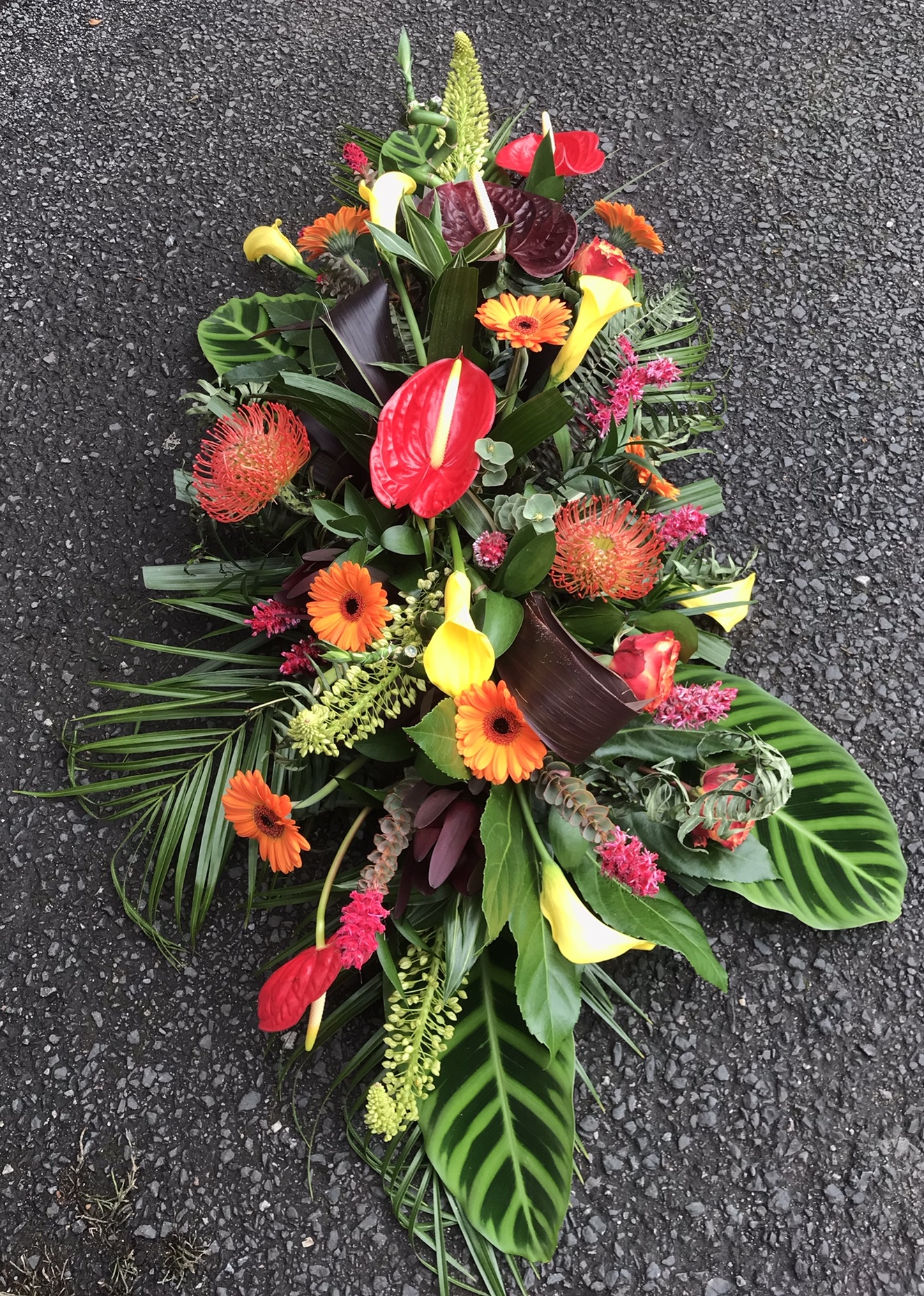 Funeral Gallery Molly Blooms Same Day Flowers Warrington