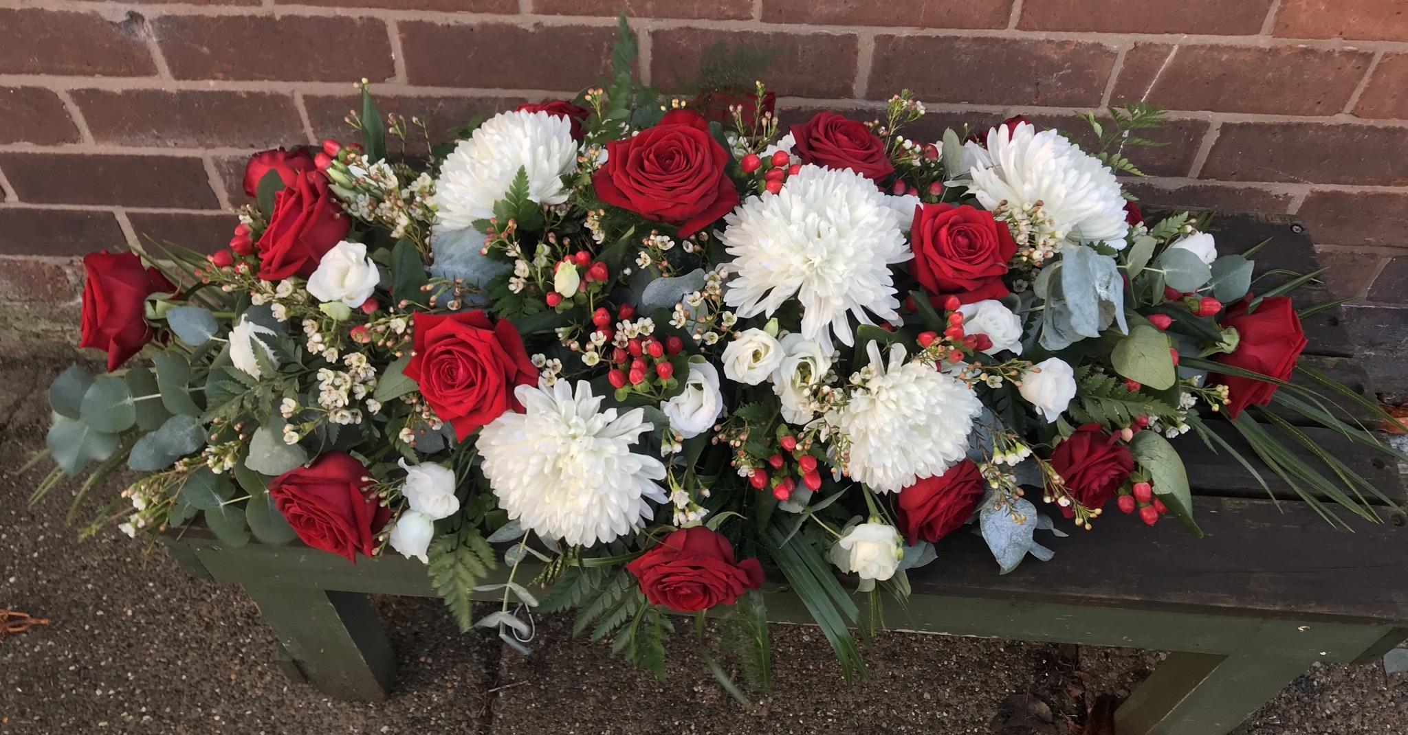 Funeral Gallery Molly Blooms Same Day Flowers Warrington