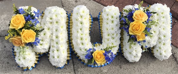 Letters. MUM with yellow and blue Sprays