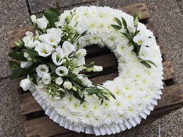 Wreath. Massed, white lisianthus. Modern, 