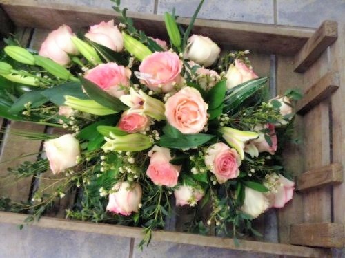 Teardrop, Light pink roses and lilies  