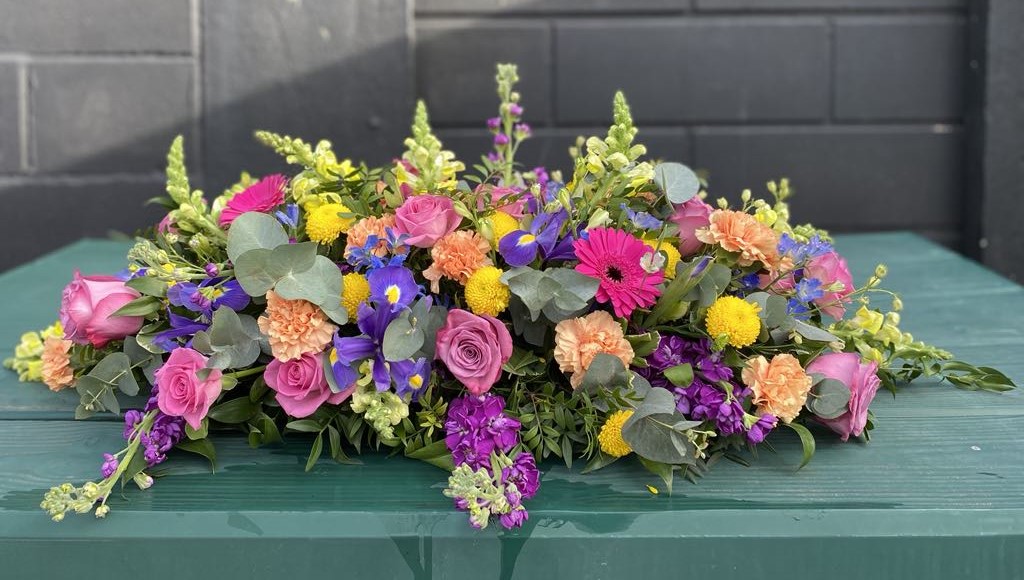 Funeral Gallery Molly Blooms Same Day Flowers Warrington