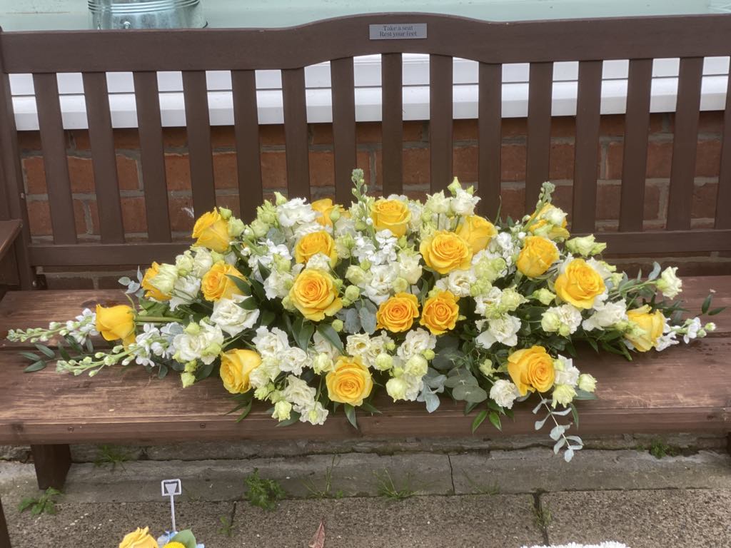 Funeral Gallery Molly Blooms Same Day Flowers Warrington