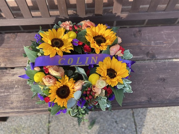 Wreath. Open style with sunflowers 12 inch