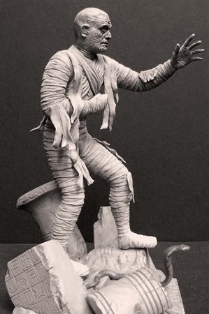 News From The Front: Toys in the Attic: Aurora Monster Models of