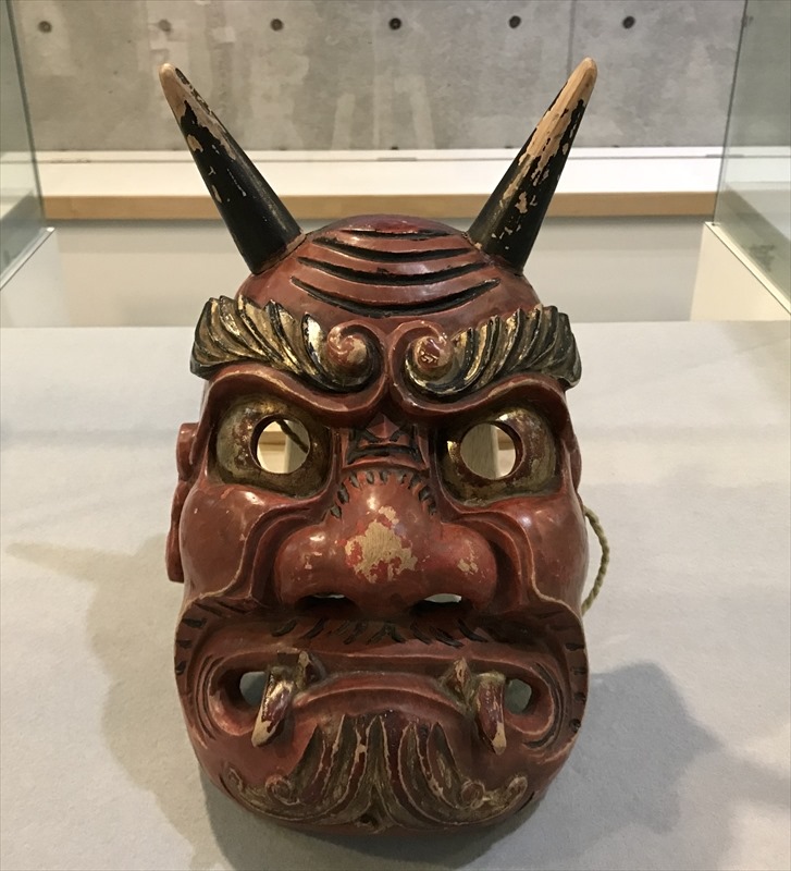 黒い鬼の面、やぶ、やぶ面、ヤブ、ヤブ面 ヤブ鬼面