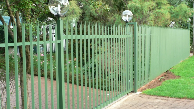011 025 7830