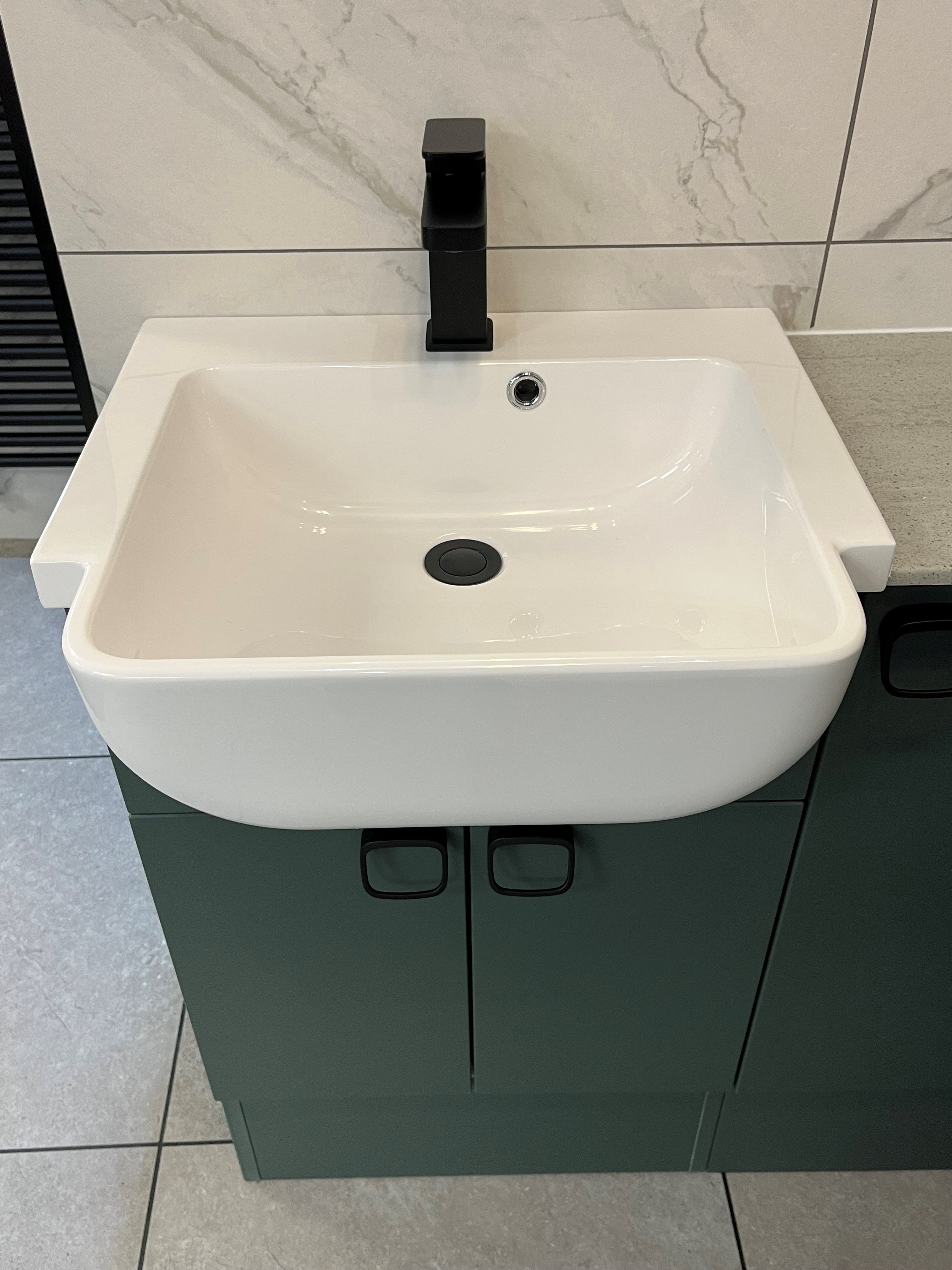 Bathroom and Kitchen Warehouse