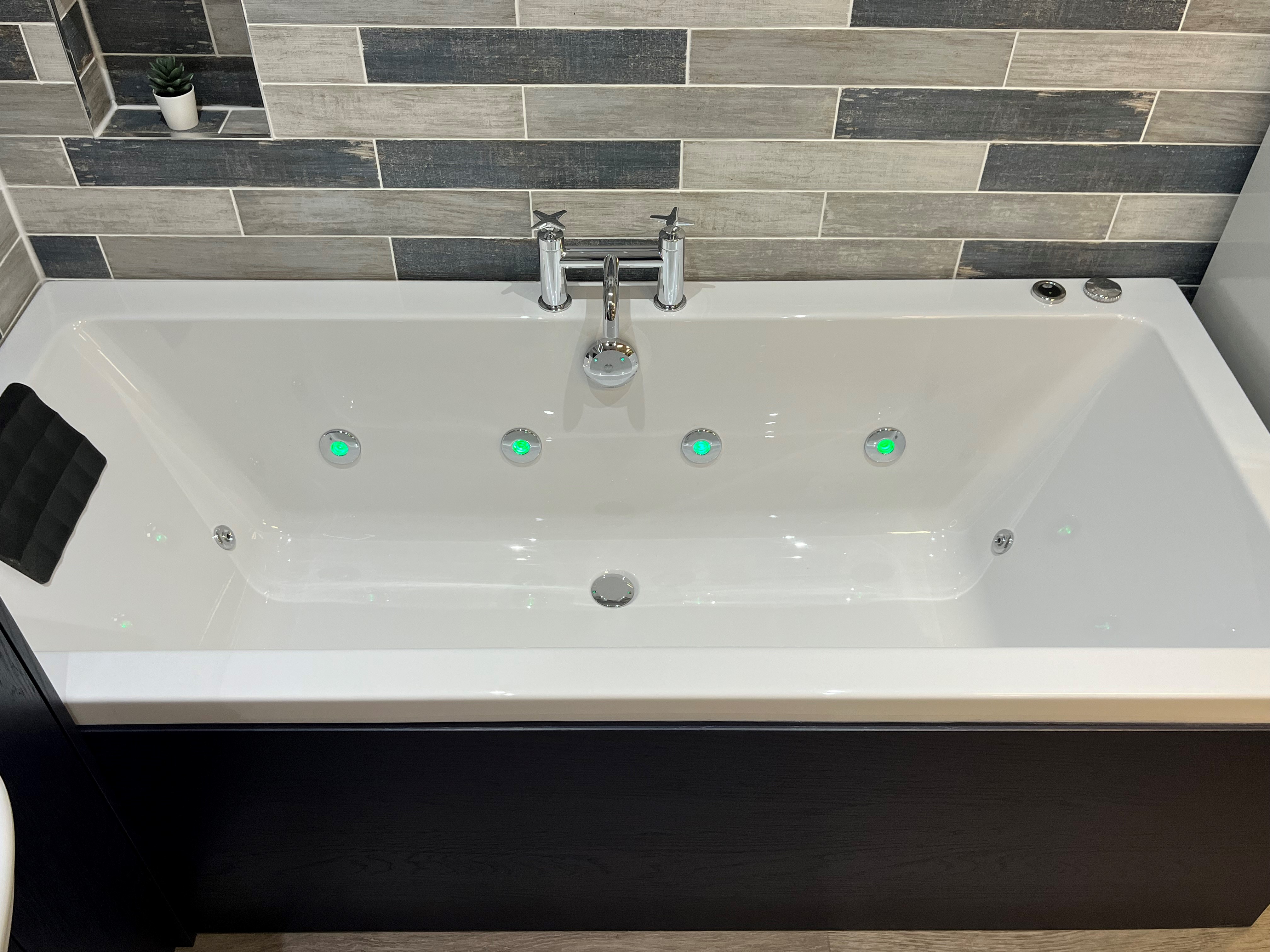 Bathroom and Kitchen Warehouse