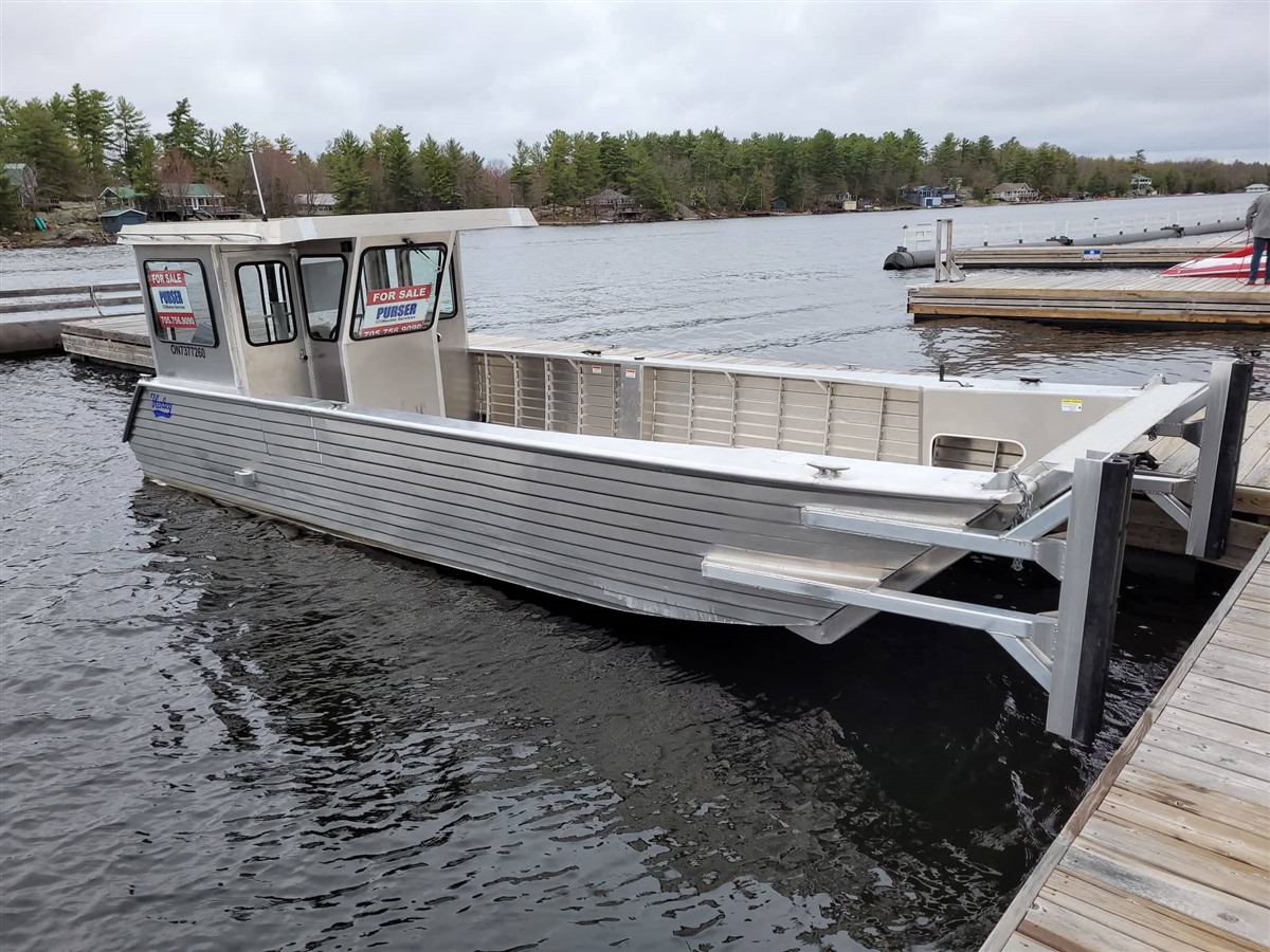 Henley Aluminum Boat Manufacturing